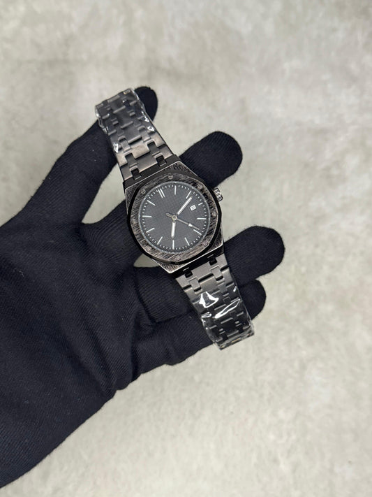 AP Black / Black